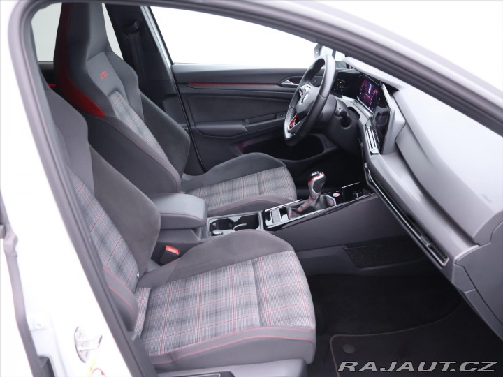 Volkswagen Golf 2,0 TSI GTI 180kW Virtual 2023