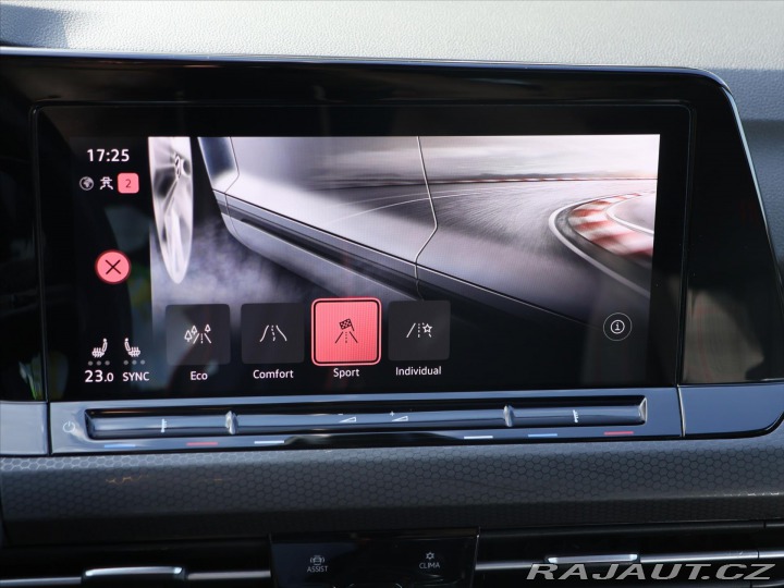 Volkswagen Golf 2,0 GTI 180kW Virtual DPH 2023