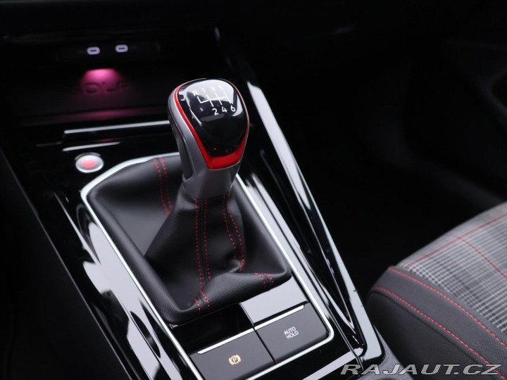 Volkswagen Golf 2,0 TSI GTI 180kW Virtual 2023