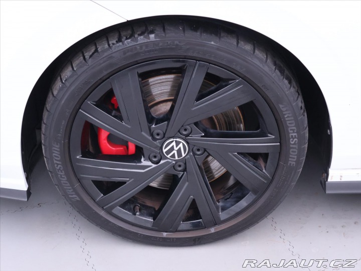 Volkswagen Golf 2,0 TSI GTI 180kW Virtual 2023