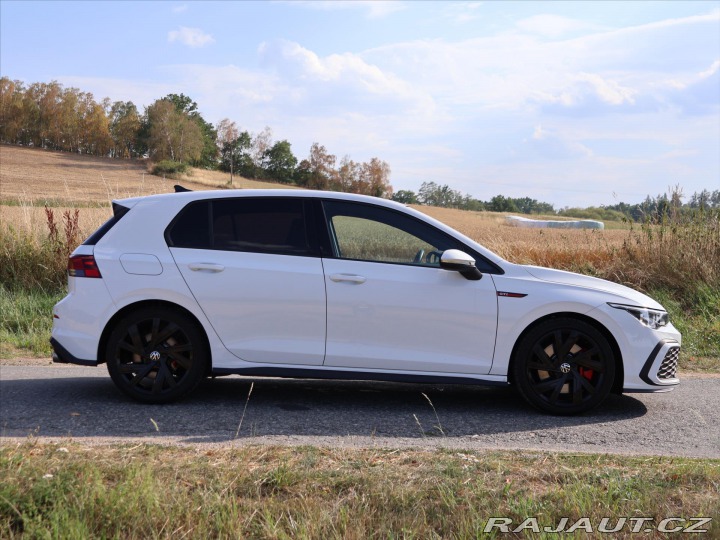 Volkswagen Golf 2,0 GTI 180kW Virtual DPH 2023