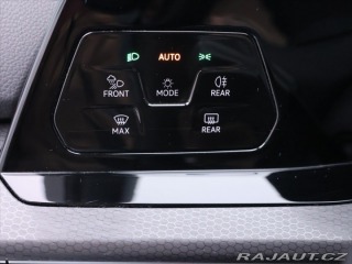 Volkswagen Golf 2,0 TSI GTI 180kW Virtual 2023