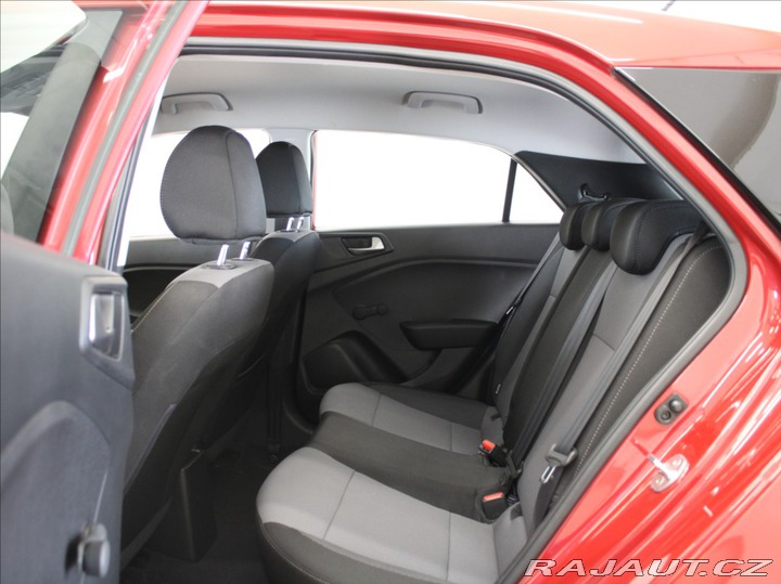Hyundai i20 1,3 i 55kW 27200km! Výpr 2019