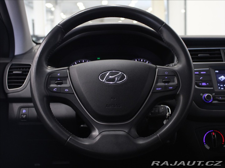 Hyundai i20 1,3 i 55kW 27200km! Výpr 2019
