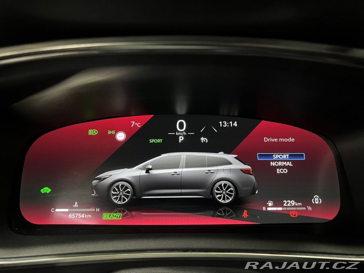 Toyota Corolla 1.8 HYBRID e-CVT COMFORT, 2024