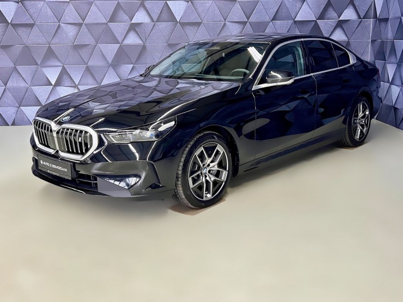 BMW Ostatní modely i5 xDrive40, H&K, LED
