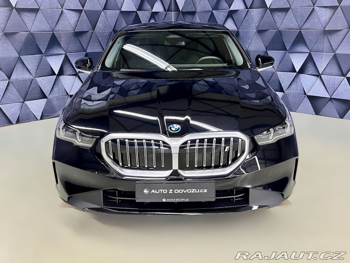 BMW Ostatní modely i5 xDrive40, H&K, LED 2026