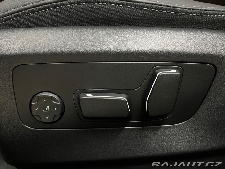 BMW Ostatní modely i5 xDrive40, H&K, LED 2026