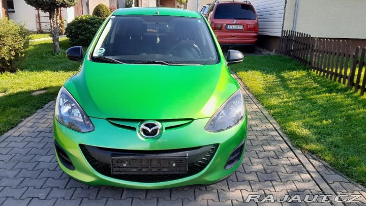Mazda 2 1,3   i 55kw 2013