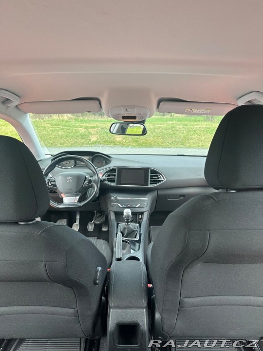 Peugeot 308 1,6   BlueHDi 88 kW 1800