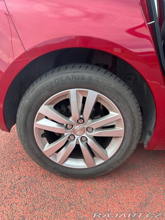 Peugeot 308 1,6   BlueHDi 88 kW 1800