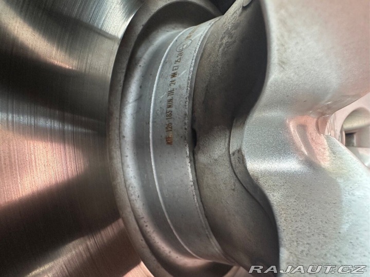 Peugeot 308 1,6   BlueHDi 88 kW 1800