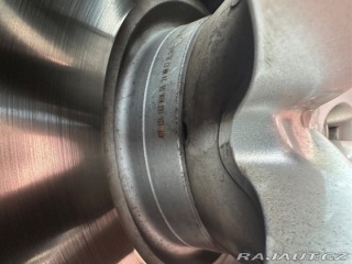 Peugeot 308 1,6   BlueHDi 88 kW 1800