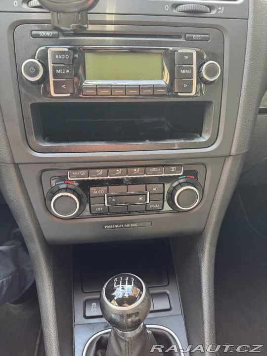 Volkswagen Golf TDi 77 kw hatchback 2010