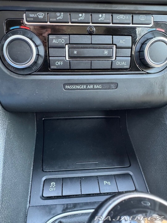 Volkswagen Golf TDi 77 kw hatchback 2010