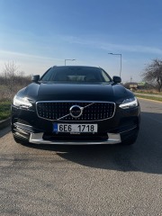 Volvo V90 CROSS Country D4 AWD, 140
