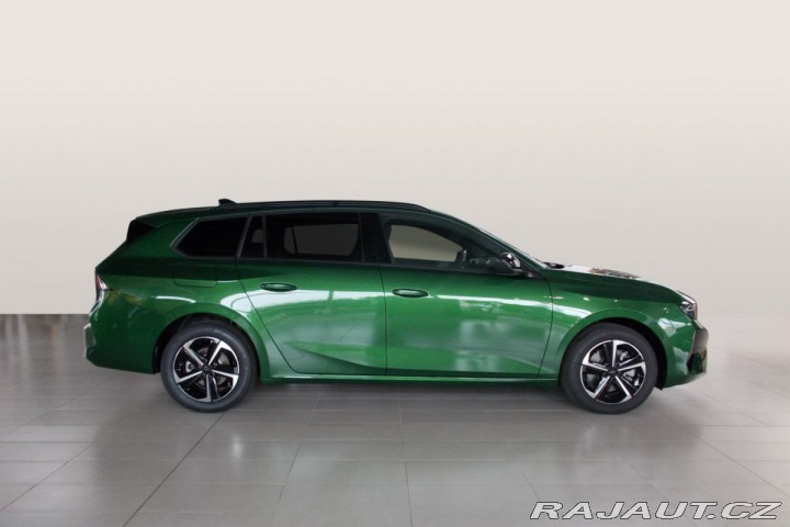 Opel Astra Nova Ultimate ST Hybrid 1 2026