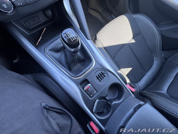 Renault Kadjar 1,2i TCE 96KW STK ČR KOLA 2015