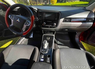 Mitsubishi Outlander PHEV , 2,4L 2020