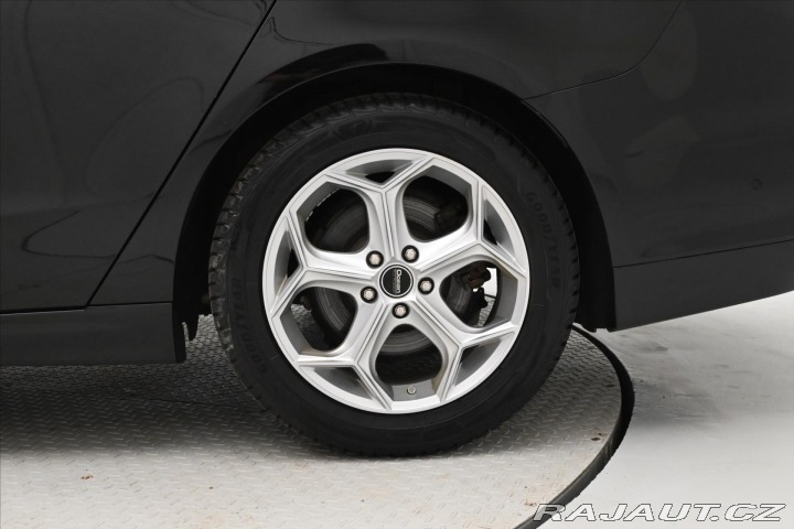 Ford Mondeo 2,0 EcoBlue 140 kW AT8 Ti 2020