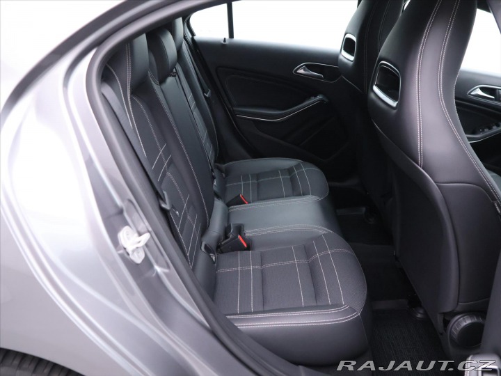 Mercedes-Benz A 2,1 200CDI 100kW Aut. Kůž 2014