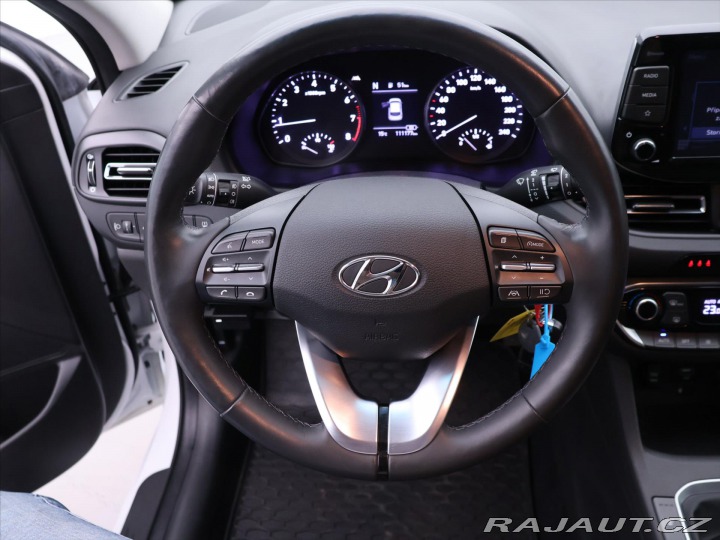 Hyundai i30 1,5 T-GDI 117kW CZ 1.Maj. 2022