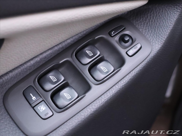 Volvo XC90 2,4 D5 147kW AWD Summum 7 2014