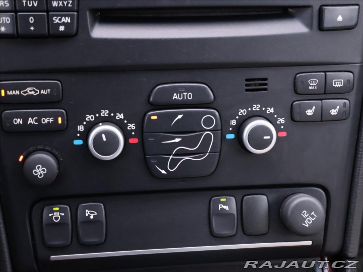 Volvo XC90 2,4 D5 147kW AWD Summum 7 2014