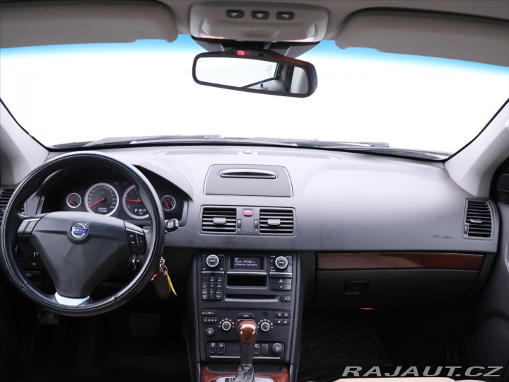 Volvo XC90 2,4 D5 147kW AWD Summum 7 2014