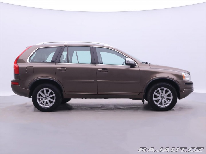 Volvo XC90 2,4 D5 147kW AWD Summum 7 2014