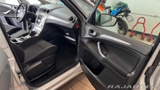 Ford S-MAX 2,0   TDCi ,103 kw.Najeto 1800