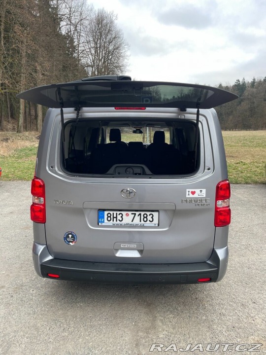 Toyota ProAce 2,0   D 106 kW, 2023, Web 2023
