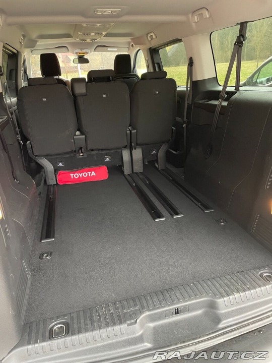 Toyota ProAce 2,0   D 106 kW, 2023, Web 2023