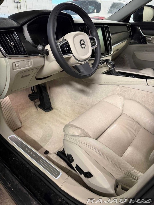 Volvo V90 D5 AWD | 173 kW | 2018 2018