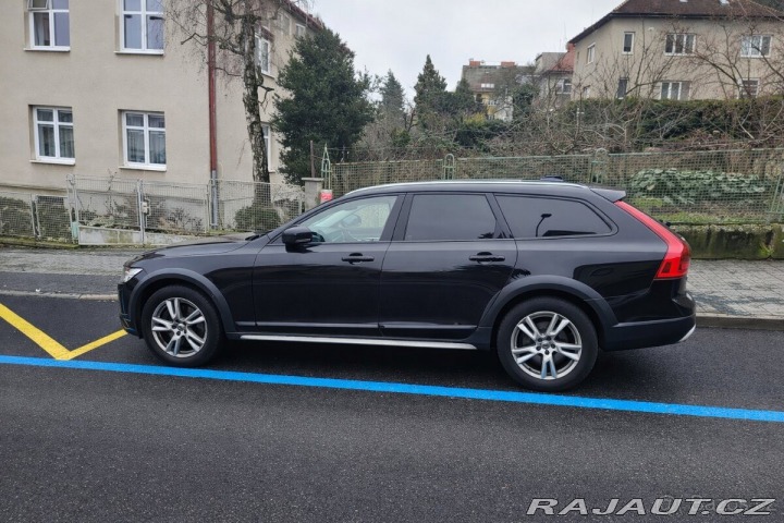 Volvo V90 D5 AWD | 173 kW | 2018 2018