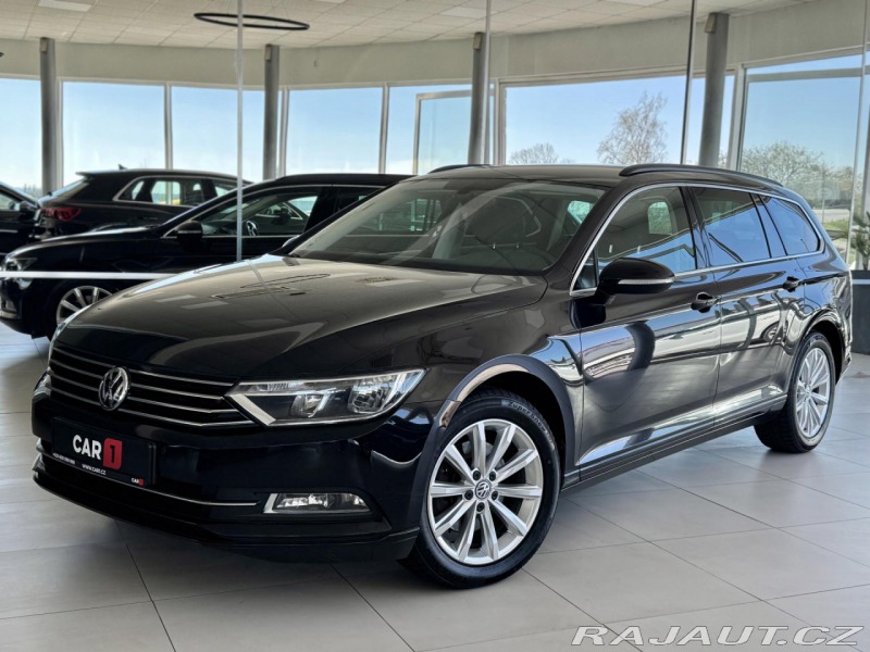 Volkswagen Passat 2,0TDI DSG 110kW*Navi*Taž
