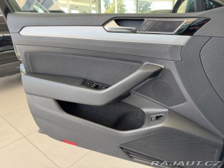 Volkswagen Passat 2,0TDI DSG 110kW*Navi*Taž 2017