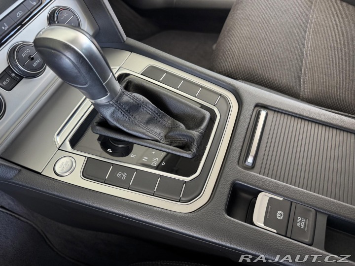 Volkswagen Passat Variant 2,0TDI DSG 110kW* 2017