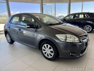 Toyota Auris 1,3VVT-i*PDC*PlnýServis*Č 2010