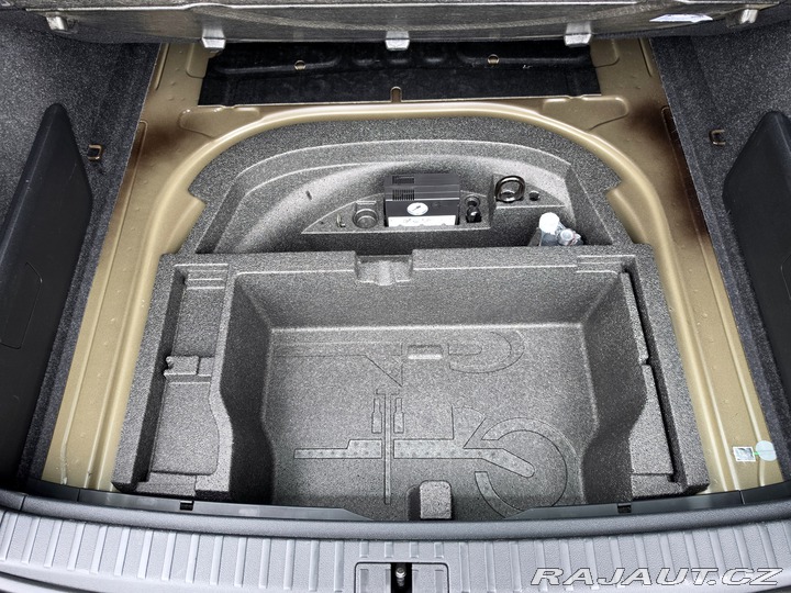 Škoda Octavia IV STYLE 1.5 TSI DSG- 2023