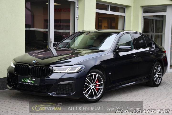 BMW 5 520i M-SPORT 1M ČR REZERV 2023