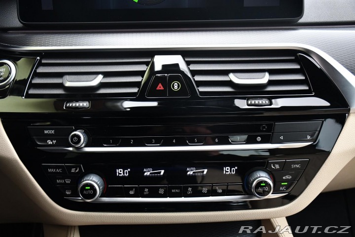 BMW 5 520i M-SPORT 2023