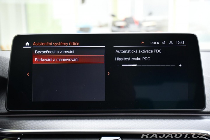 BMW 5 520i M-SPORT 1M ČR REZERV 2023