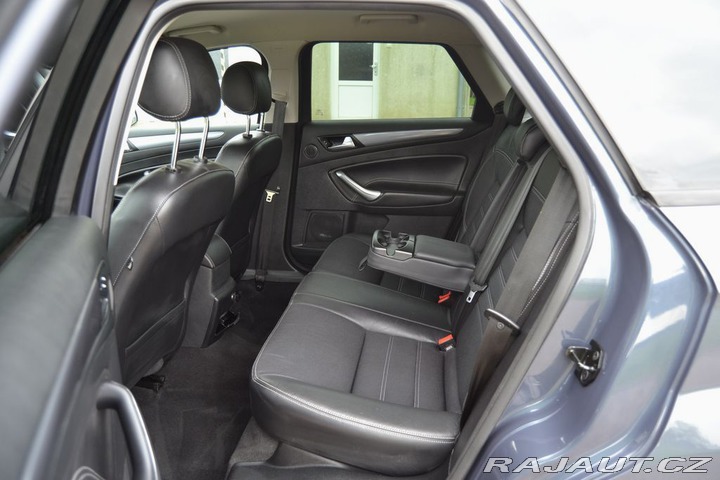 Ford Mondeo 2.0 TDCI 103kW Champions 2011