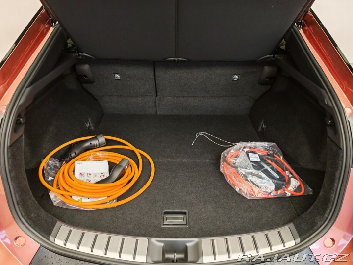 Lexus Ostatní modely 500e Prestige 2025