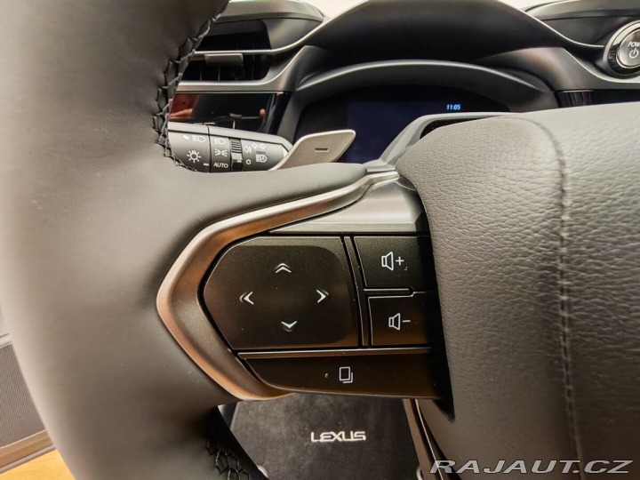Lexus Ostatní modely 500e Prestige 1800