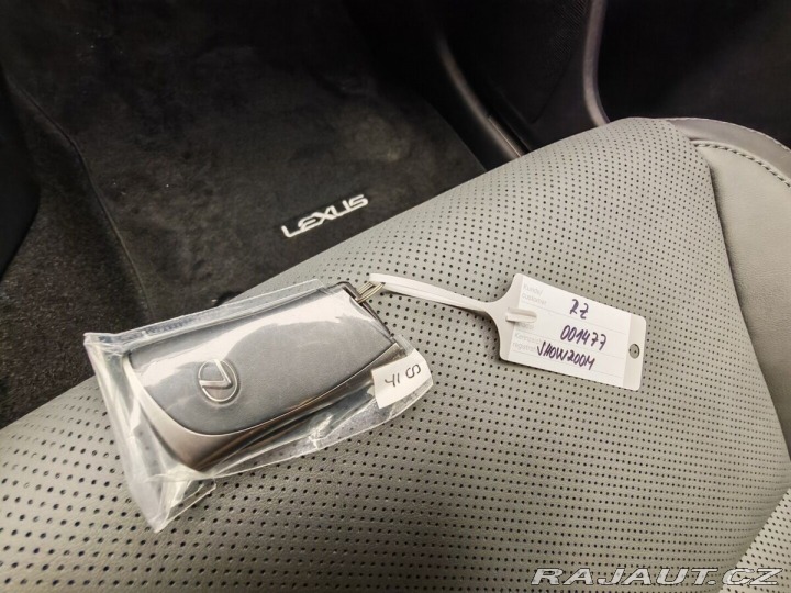 Lexus Ostatní modely 500e Prestige 1800