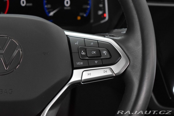 Volkswagen Touran 2.0 TDI DSG*TAŽNÉ*DPH*ČR 2023