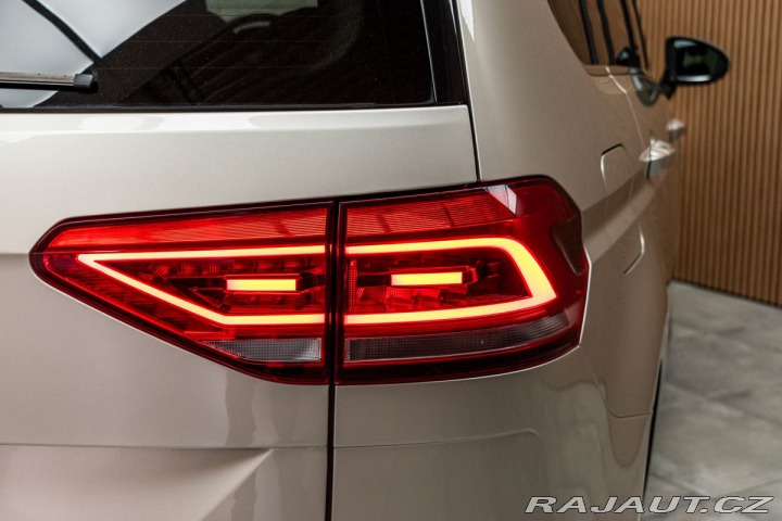 Volkswagen Touran 2.0 TDI DSG*REZERVACE* 2023