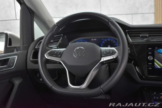 Volkswagen Touran 2.0 TDI DSG*TAŽNÉ*DPH*ČR 2023